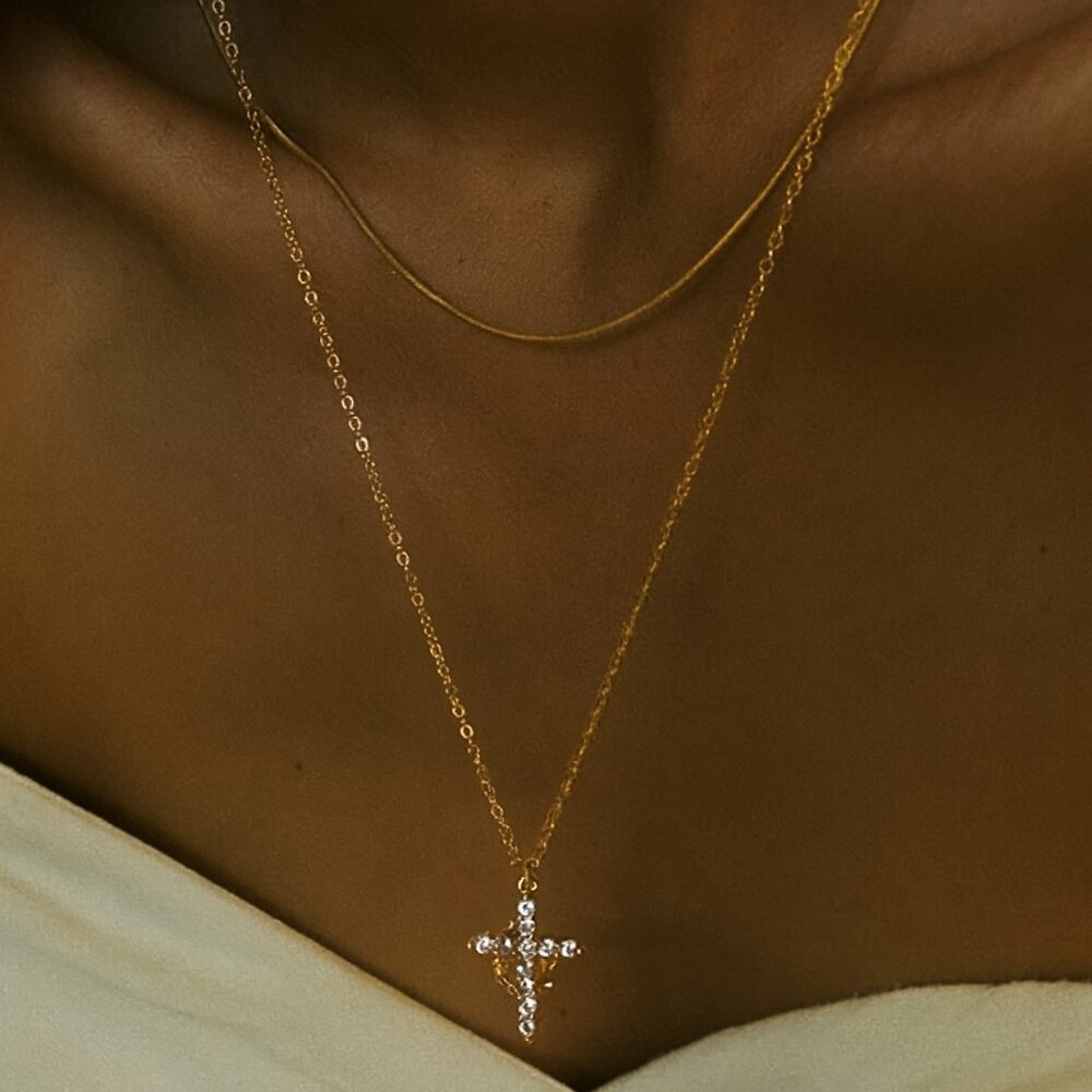 Royal Cross Crown Necklace Stainless Steel - Picture 2 of 3